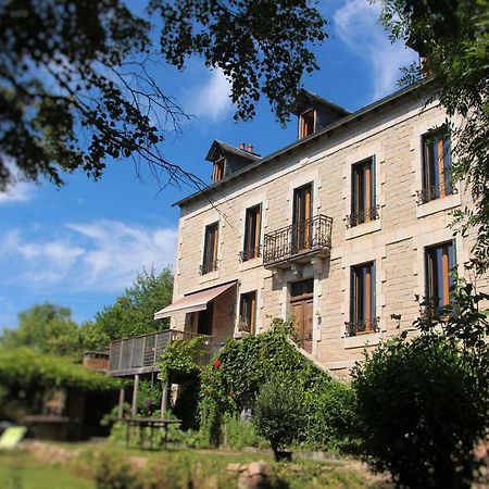Aux Berges Du Coubisou Bed & Breakfast ภายนอก รูปภาพ