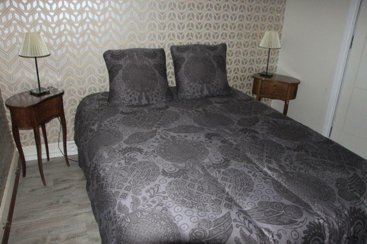 Aux Berges Du Coubisou Bed & Breakfast ภายนอก รูปภาพ
